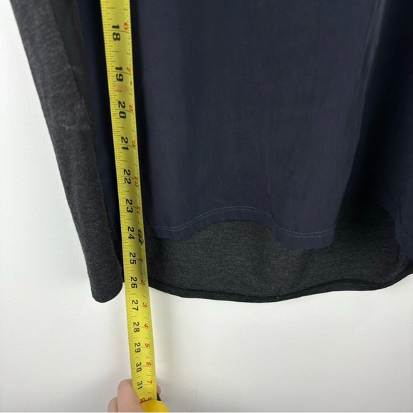 Athleta Women's Mixed Media Tank Navy Black Size XS Yoga Workout Sport Athletic - Picture 7 of 10